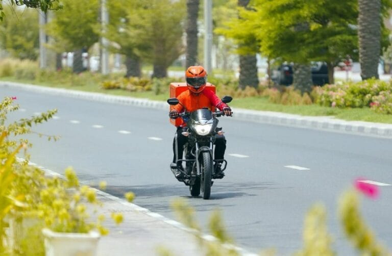 rest-stations-delivery-workers-2025