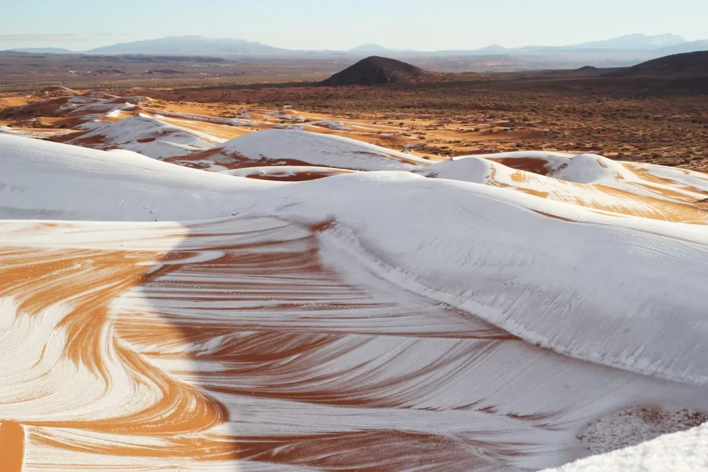 Snow in Saudi Arabia - Desert covers in snow