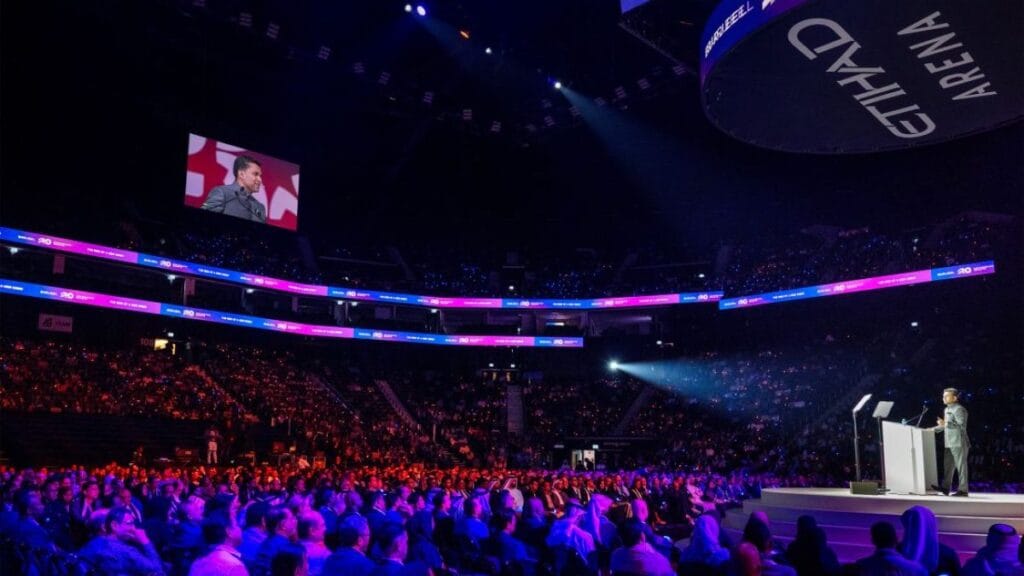 Thousands of frontline staff cheering for the surprise UAE healthcare workers reward.