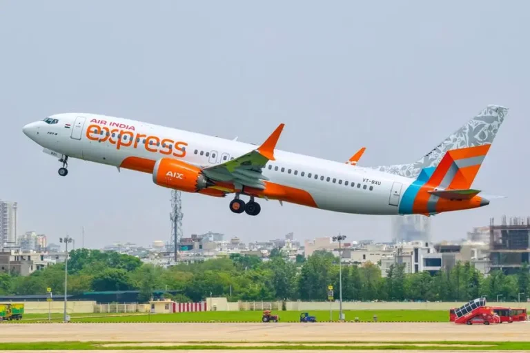 Air India Express aircraft on the runway servicing the new Air India Express AED 2 baggage offer routes.