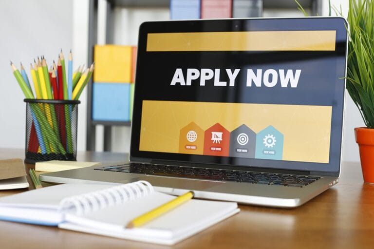 Call Center Agent hiring in Dubai for Arabic-speaking customer service professionals.