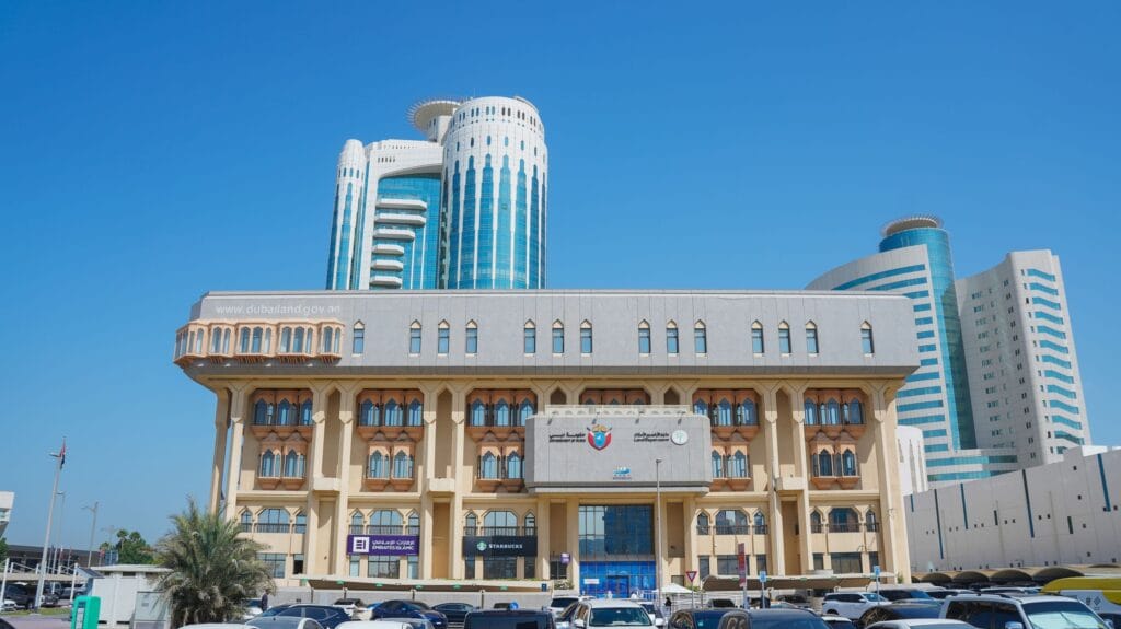 Dubai property resale rule linked to Dubai Land Department reforms