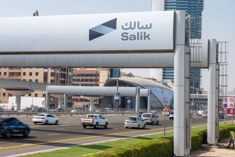 Vehicles crossing Salik gate during Salik Ramadan toll fees period