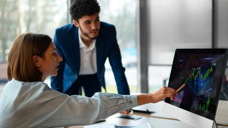 Investment Analyst cum Trader hiring in the UAE for portfolio management and global trading roles.