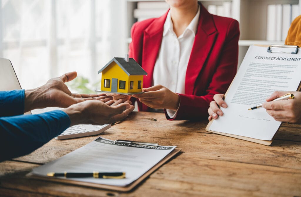 Dubai property resale rule impact on residents and expat investors