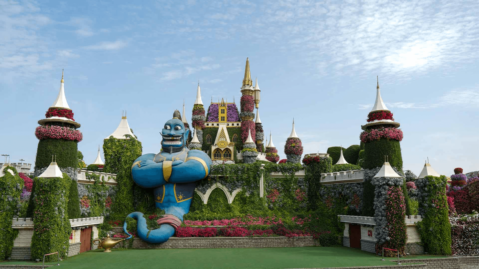 Floral displays inside Dubai Miracle Garden during Dubai Miracle Garden free entry period